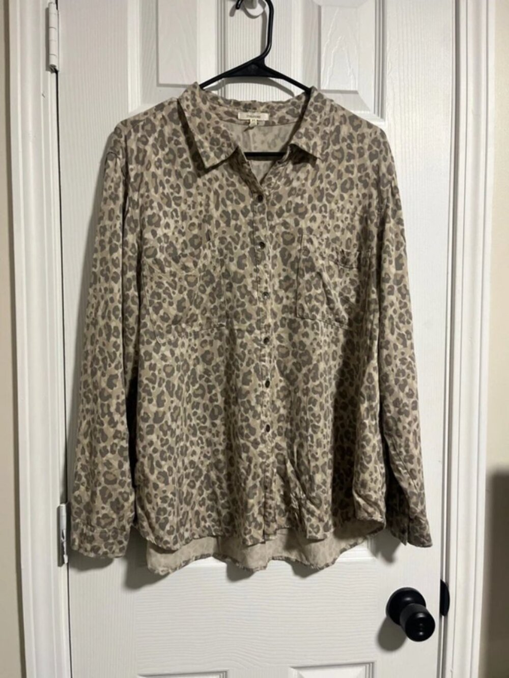 Maurices Leopard Print Button-Down Utility Shirt XXL